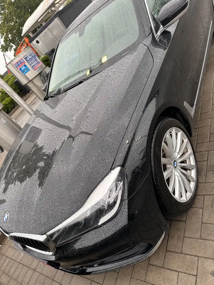 BMW 725