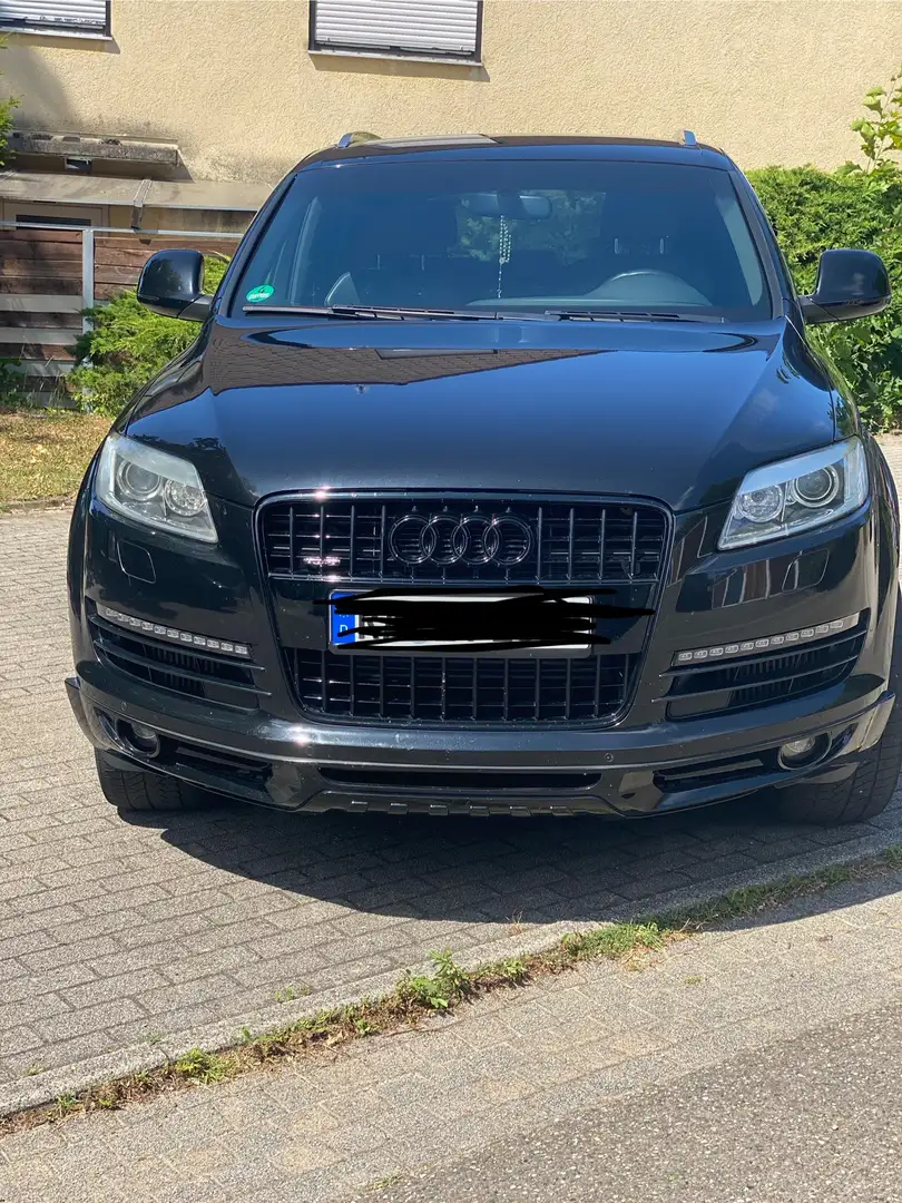 Audi Q7 3.0 TDI quattro (176kW) Schwarz - 1