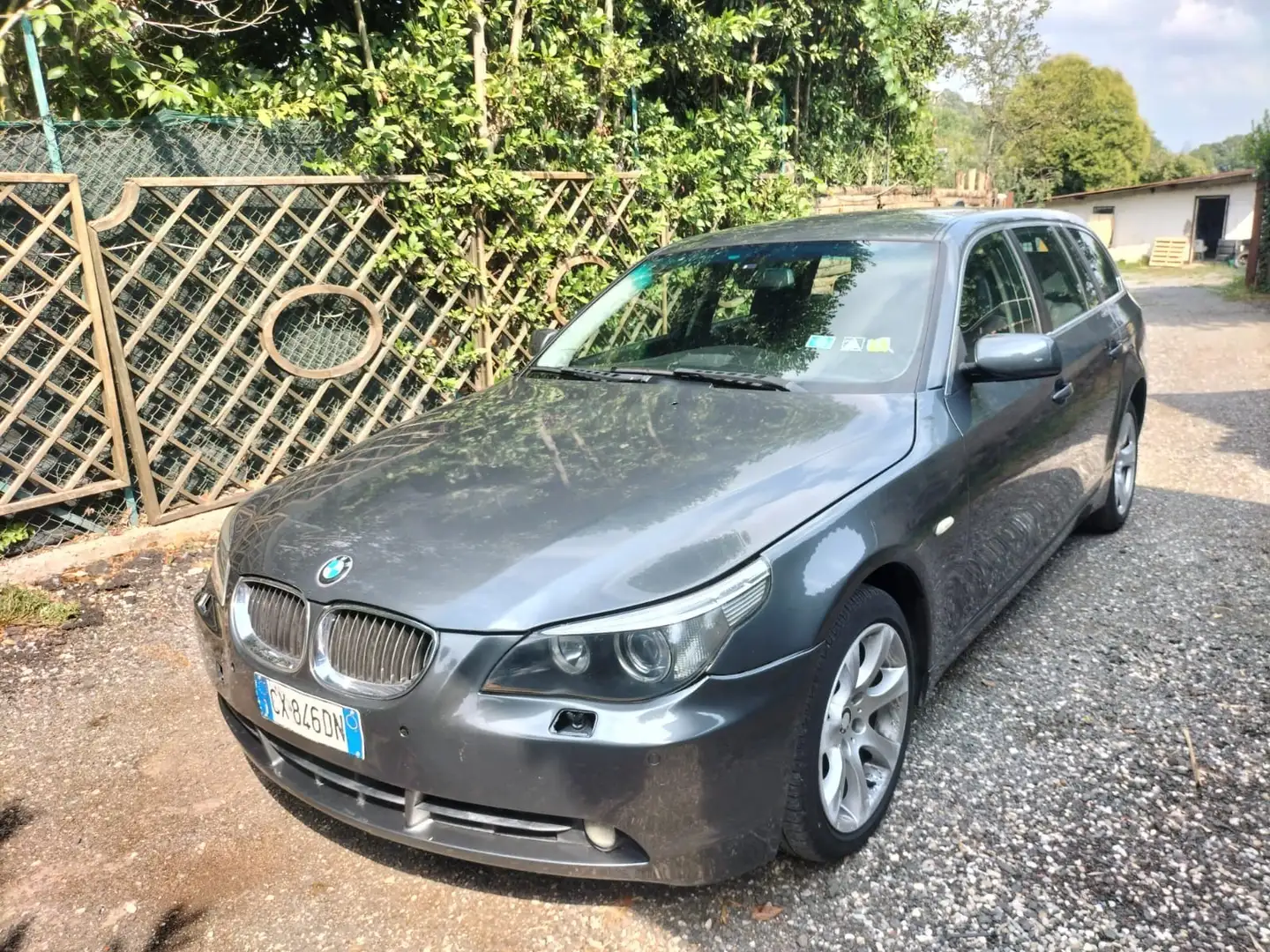 BMW 525 525d Touring Platinum - 2