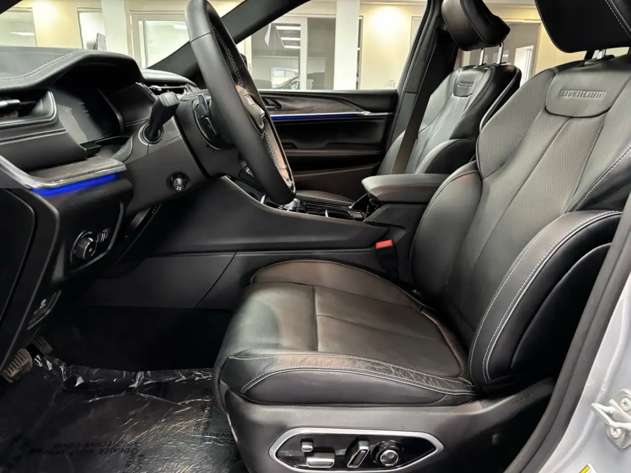 Jeep Grand Cherokee снимка Jeep Grand Cherokee