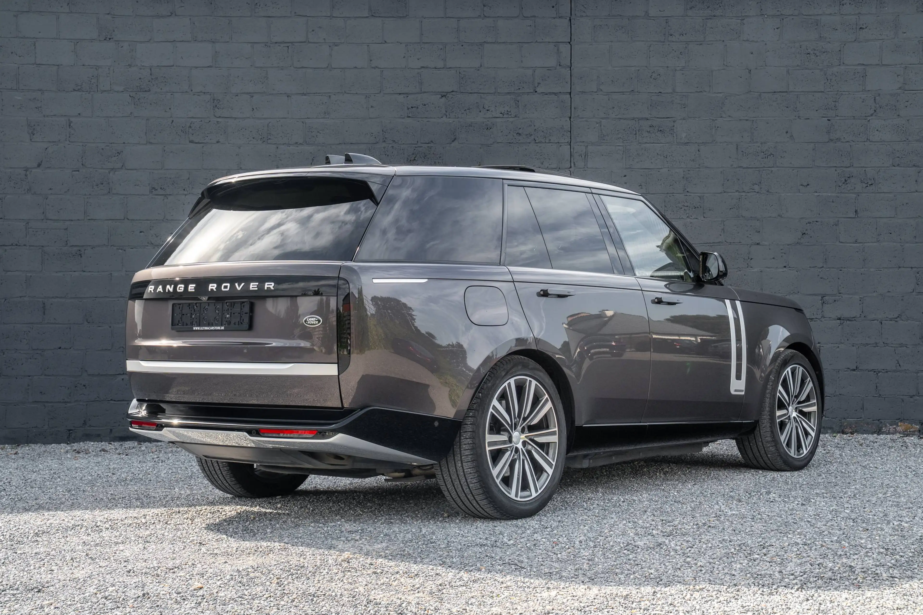 Land Rover Range Rover P440 Autobiography — photo 3