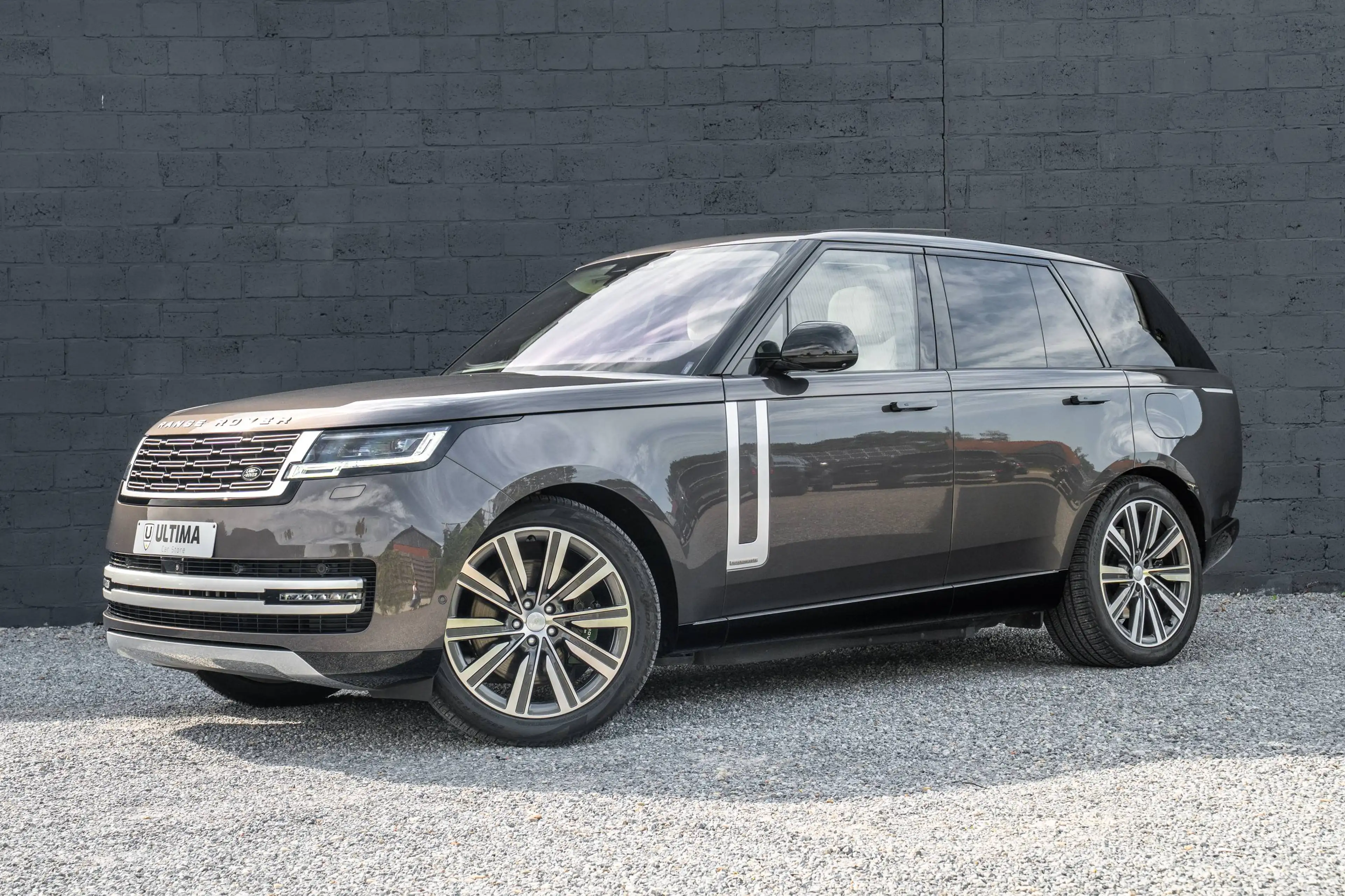 Land Rover Range Rover P440 Autobiography