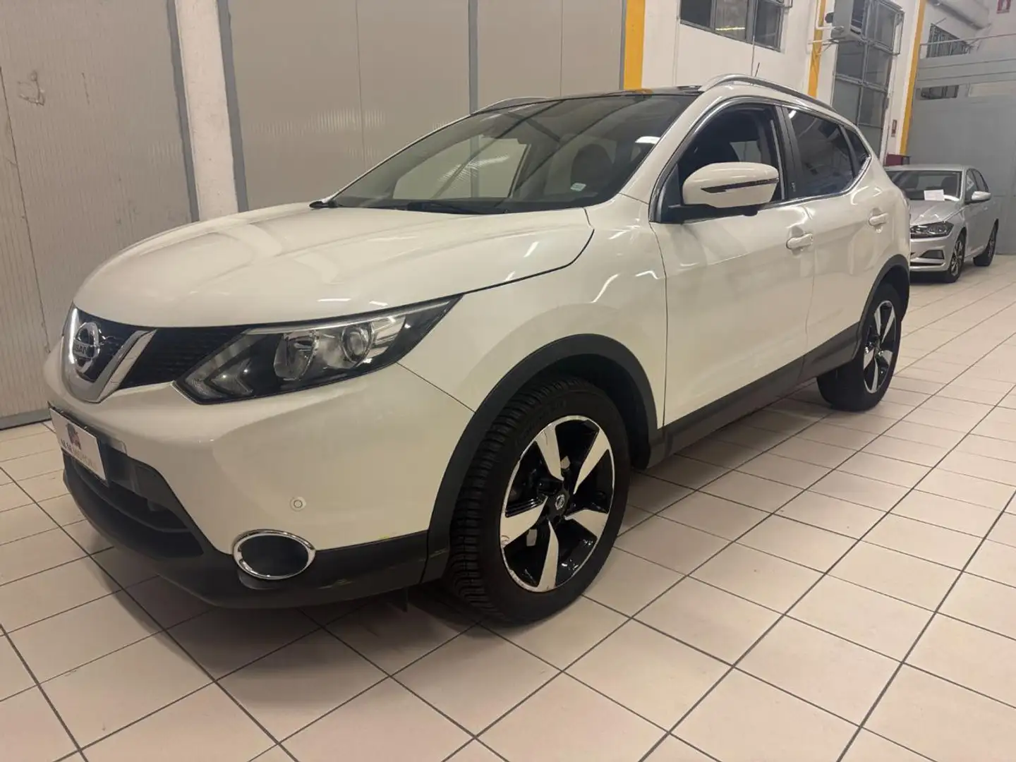 Nissan Qashqai 1.5 dCi N-Connecta Blanc - 1