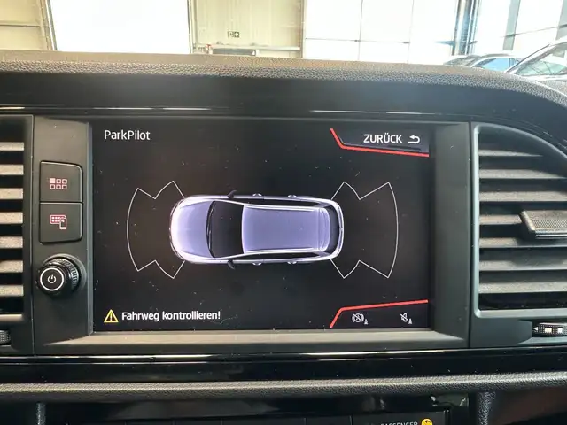 Seat Leon Leon view 15