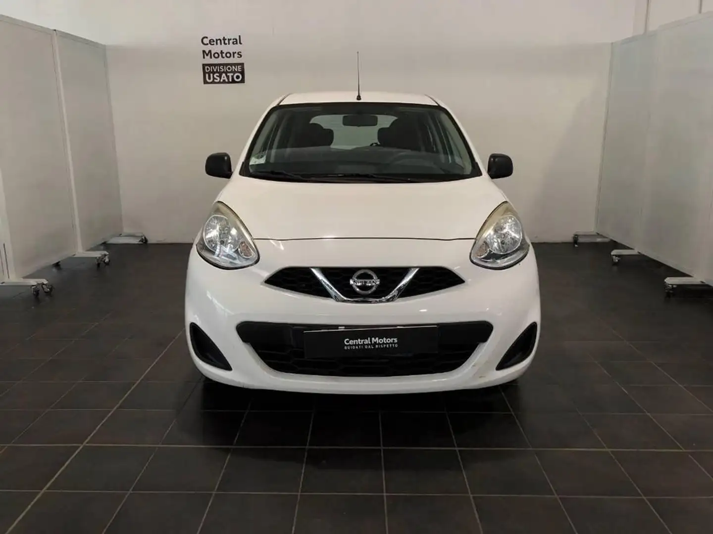 Nissan Micra 1.2 Visia Bianco - 2