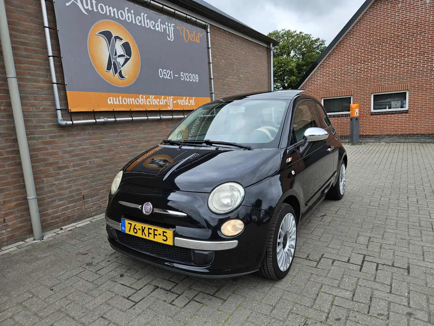 Fiat 500 1.2 Lounge Zwart - 1