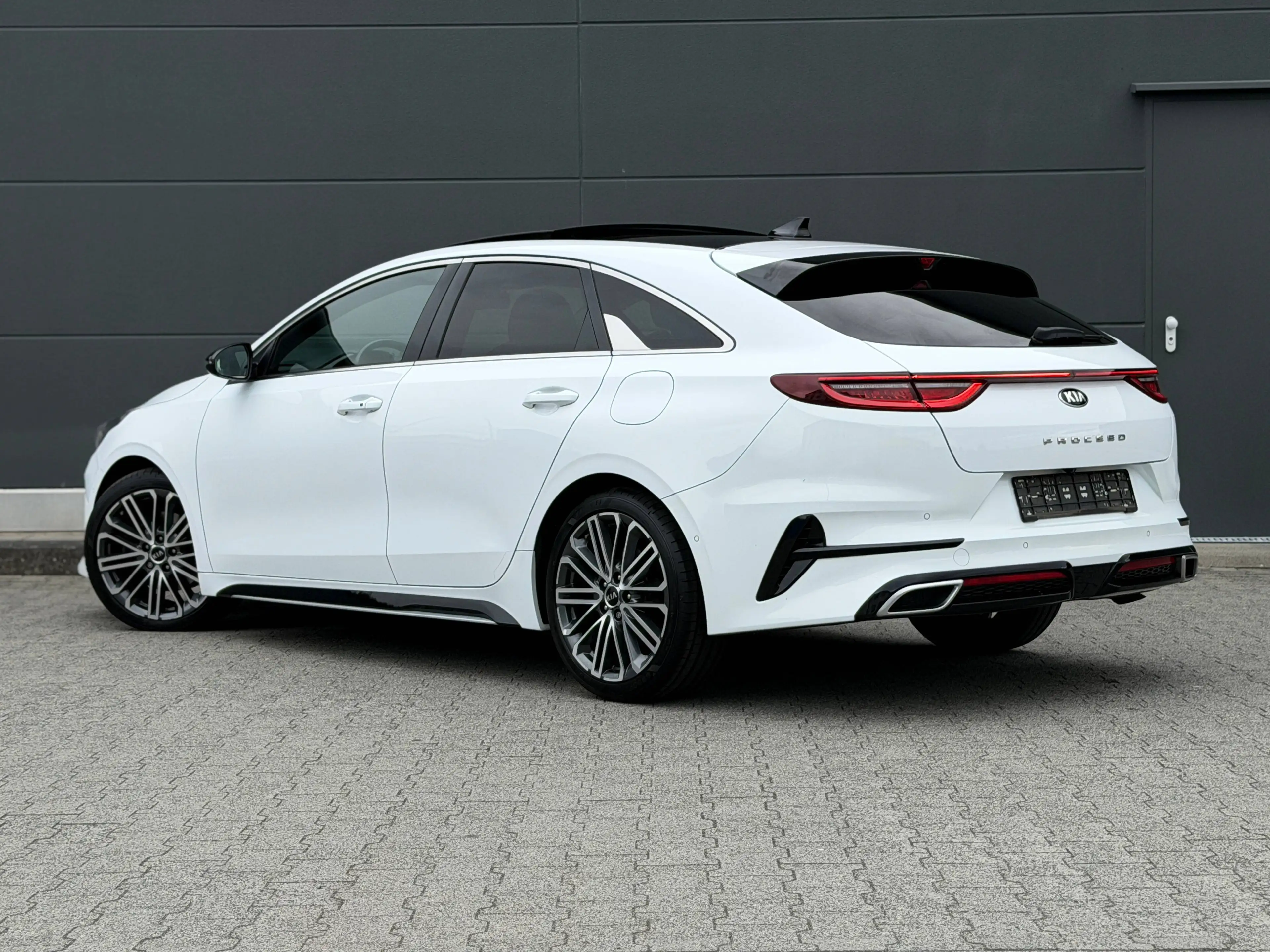 Kia ProCeed / pro_cee'd GT-Line JBL Pano Memory-Sitz Unfallfrei LED 2. Hand TOP ZUSTAND — photo 4