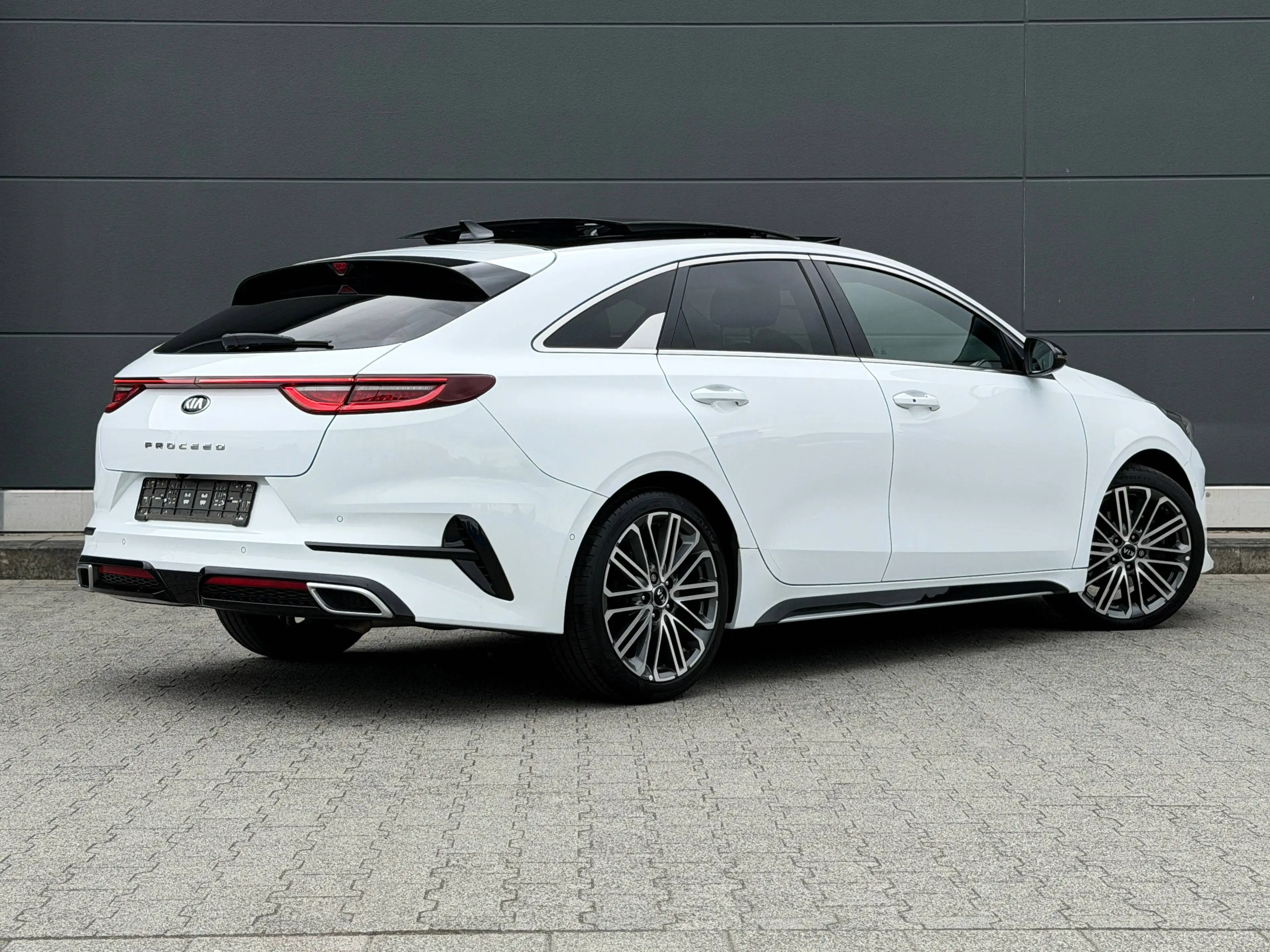 Kia ProCeed / pro_cee'd GT-Line JBL Pano Memory-Sitz Unfallfrei LED 2. Hand TOP ZUSTAND — photo 2