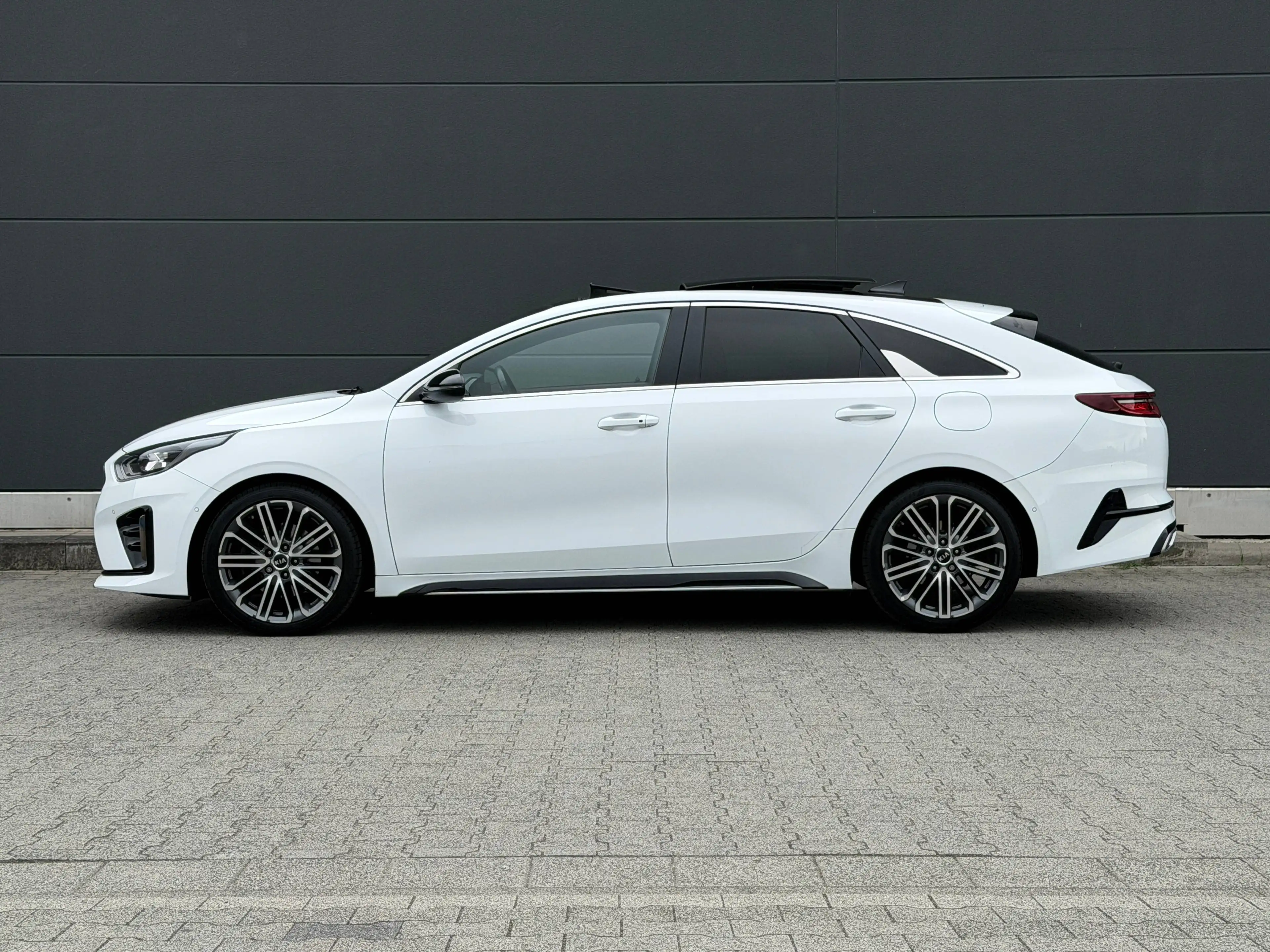 Kia ProCeed / pro_cee'd GT-Line JBL Pano Memory-Sitz Unfallfrei LED 2. Hand TOP ZUSTAND — photo 15