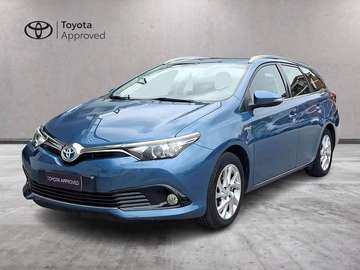 Touring Sports 1.8 hybrid Lounge cvt