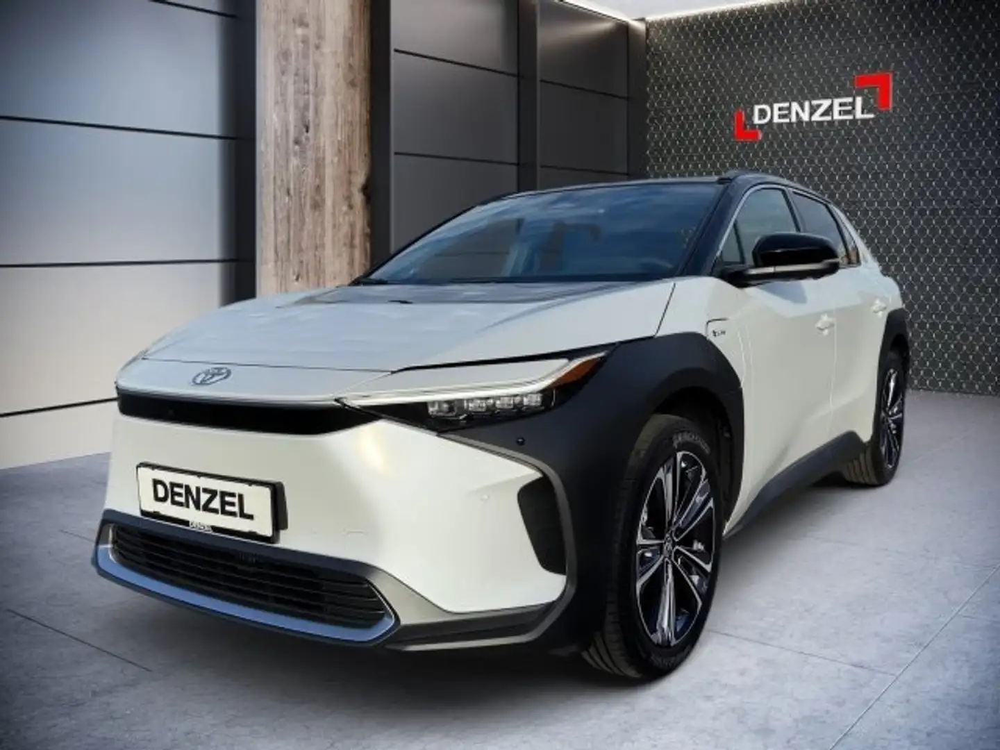 Toyota bZ4X FWD *STYLE PAKET* Weiß - 2