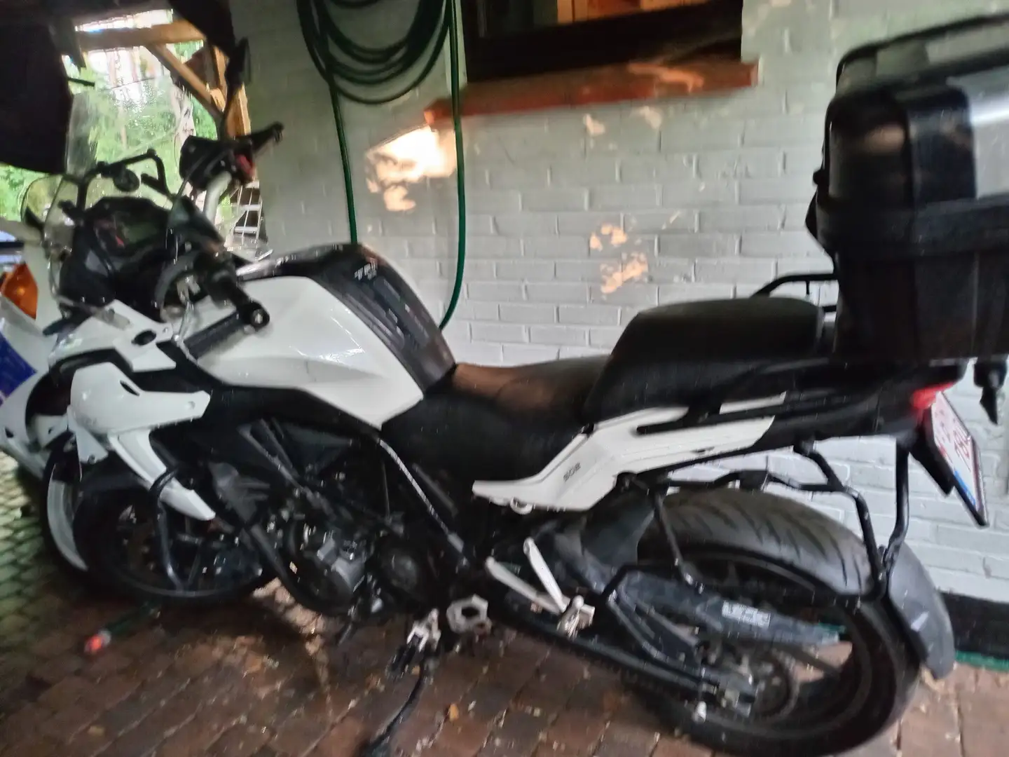 Benelli 502C Adventure Touring Motor Blanc - 2