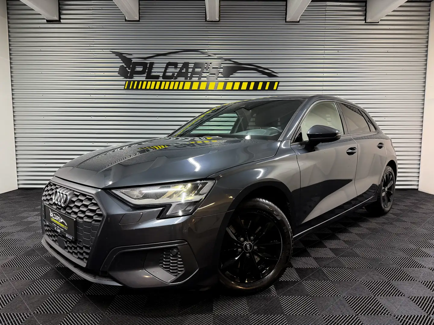 Audi A3 A3 Sportback 35 TDi S line - 2