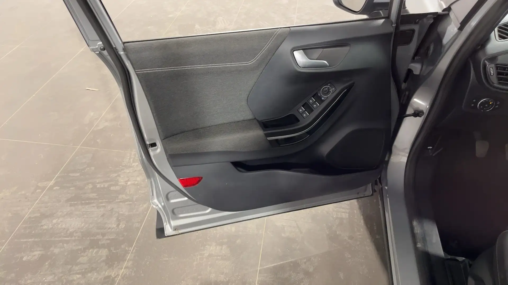 Ford Puma 1.0 ecoboost PARI NUOVA Argento - 2