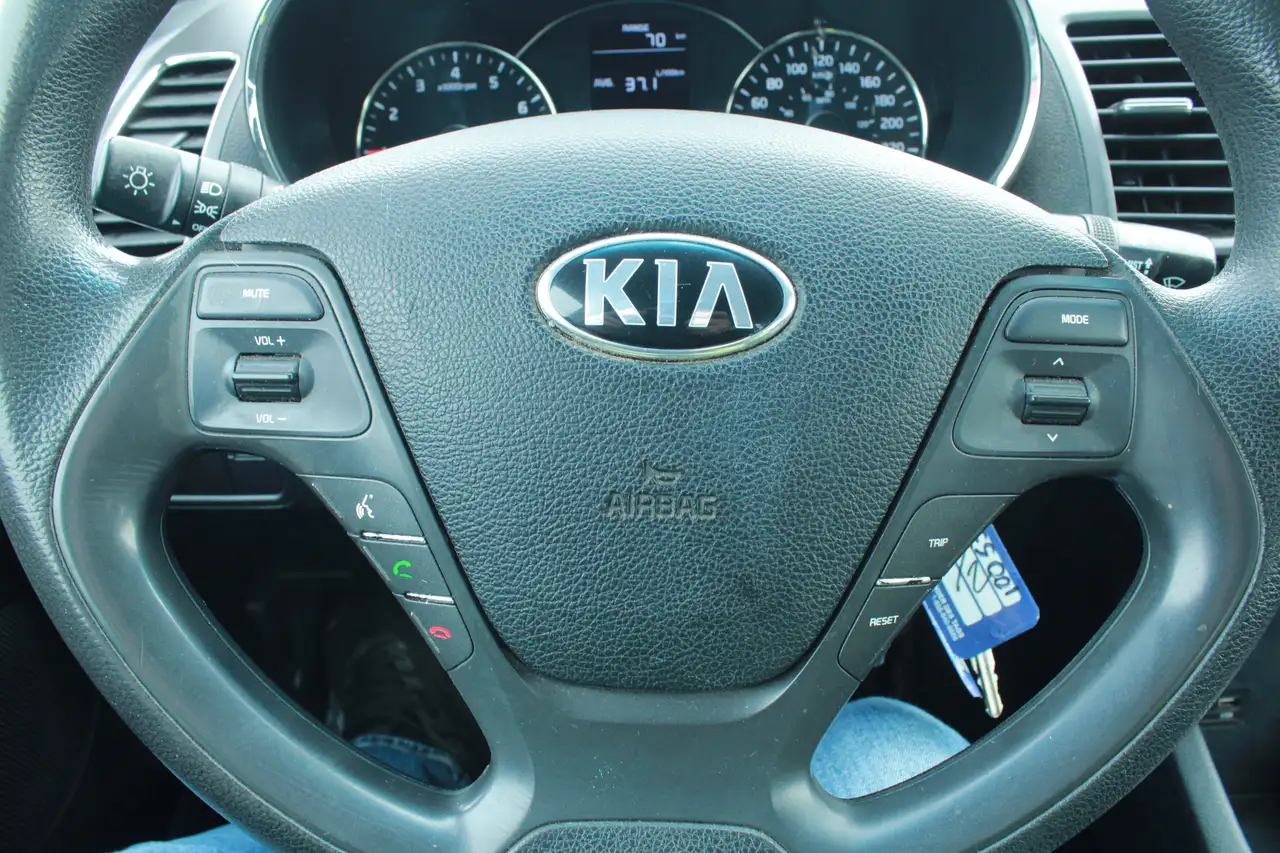 Kia Forte fotografie Kia Forte