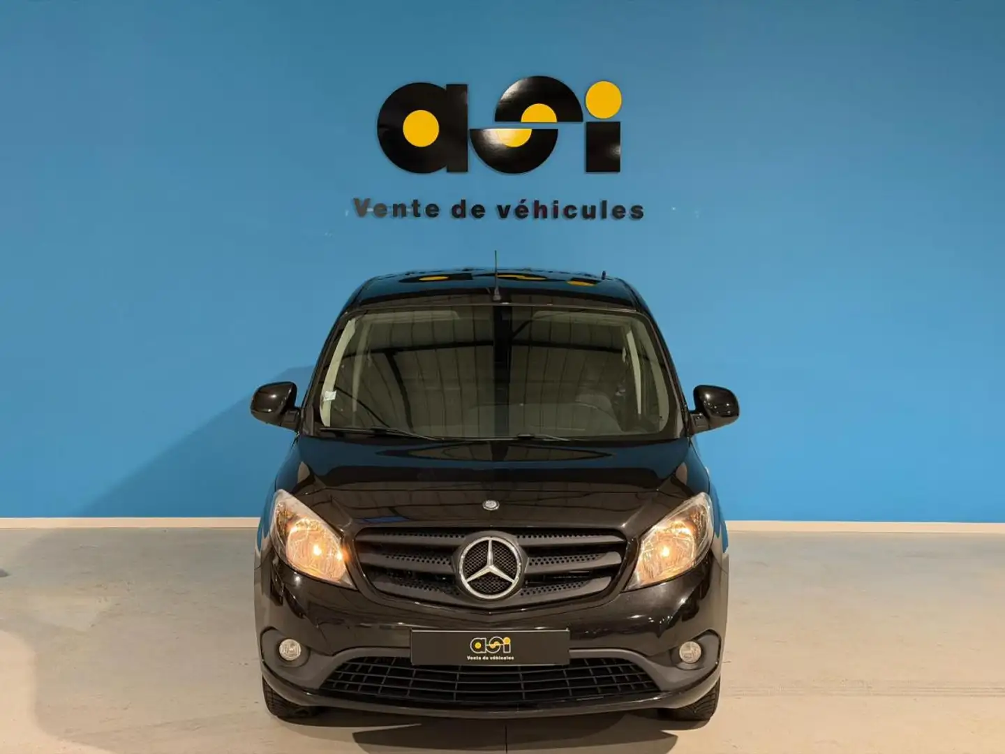 Mercedes-Benz Citan Citan 111 CDI BlueEfficiency Euro 6  FOURGON - BM 415 Fourgon Long Schwarz - 2