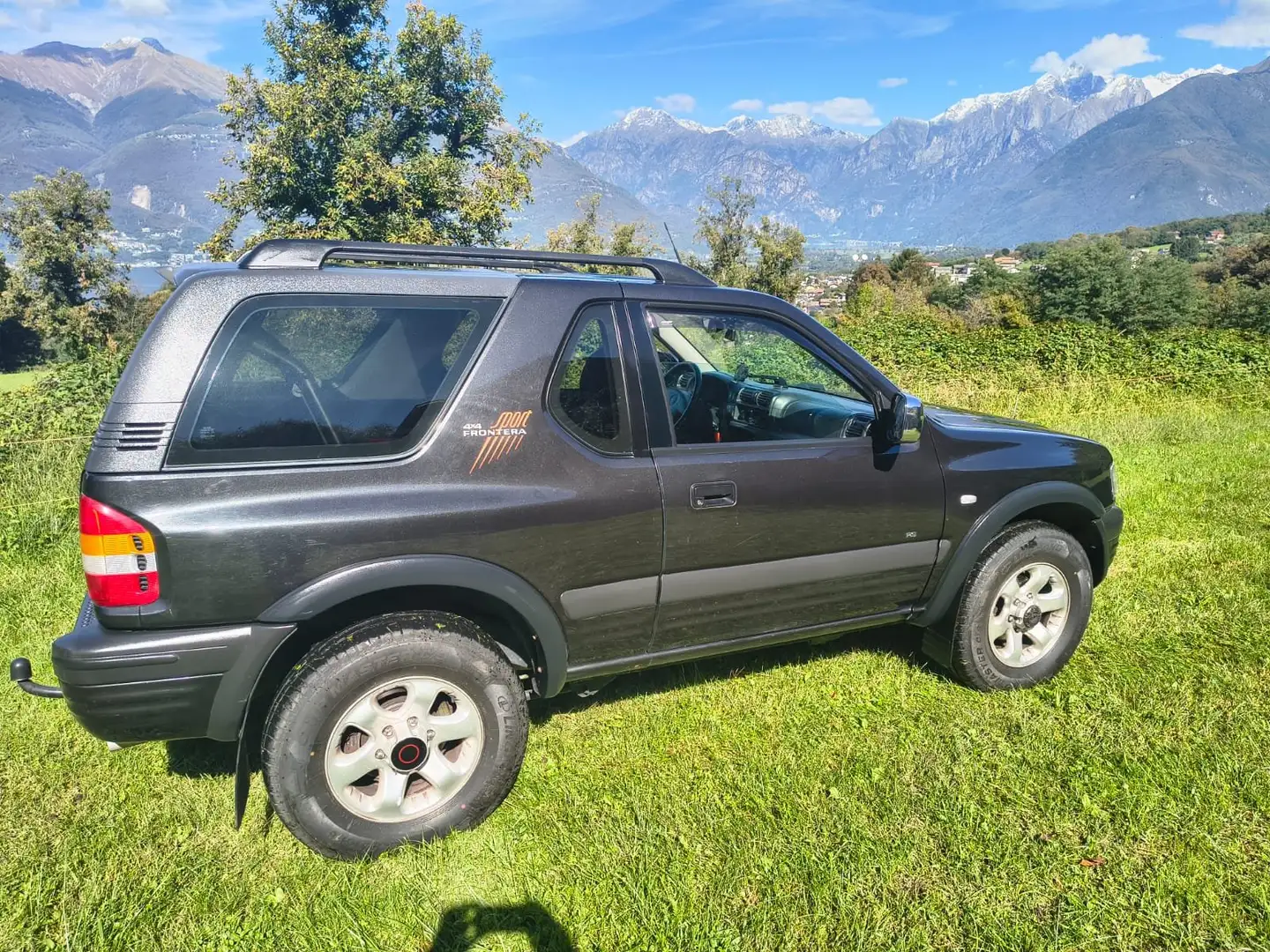 Opel Frontera Sport V6 3.2 Nero - 1