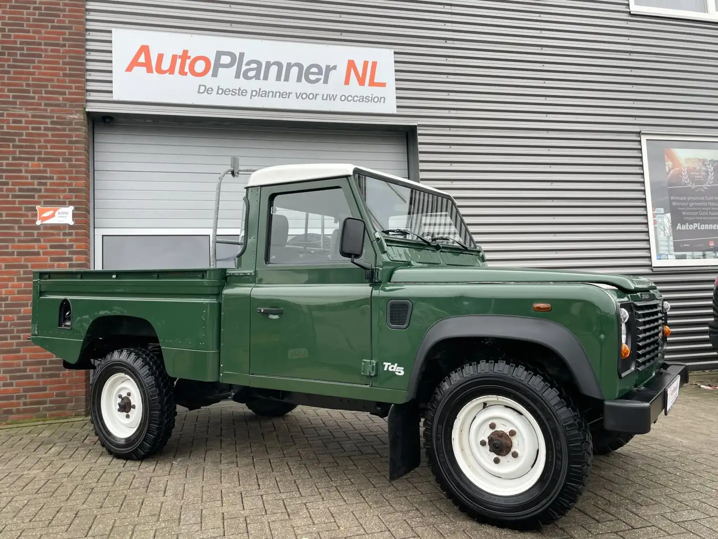 Land Rover Defender 2.5 TD5 90''! Pick-up! *46.808KM*! Groen - 2