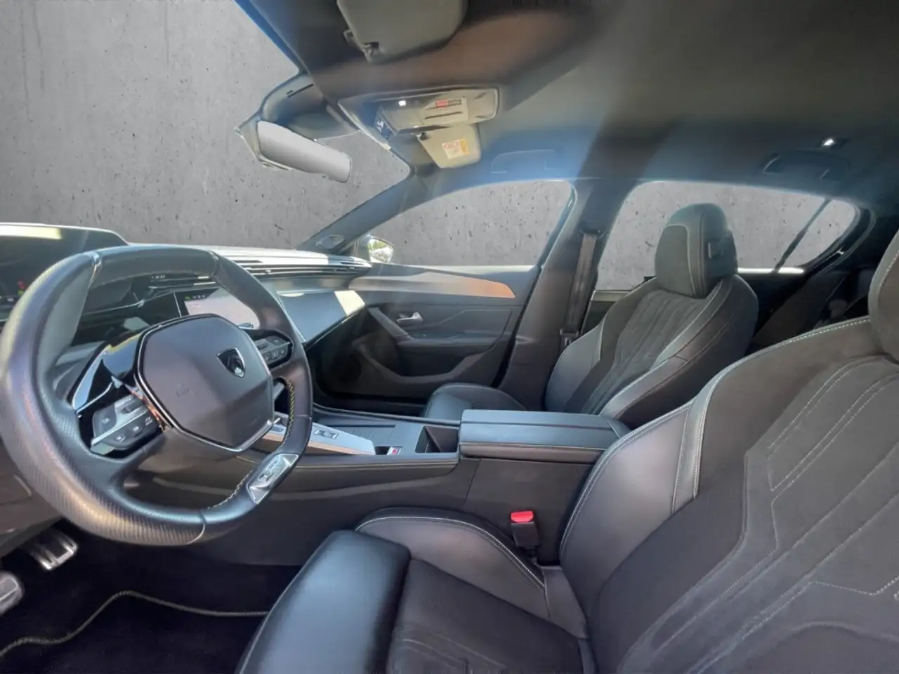 Peugeot 308 GT BlueHDi 130 EAT8 Navi LED Memory Sitze Soundsys, миниатюра 9