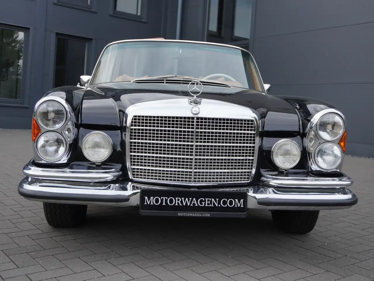 Mercedes-Benz 280 SE 3,5 Cabrio orig.o4o Schwarz HH-Ausl., foto 8