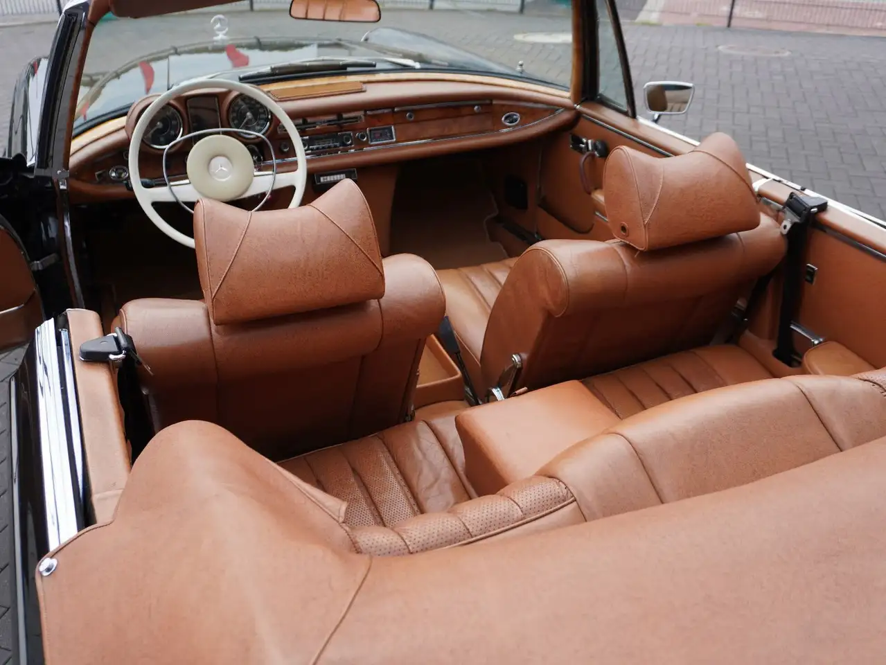 Mercedes-Benz 280 SE 3,5 Cabrio orig.o4o Schwarz HH-Ausl., foto 10