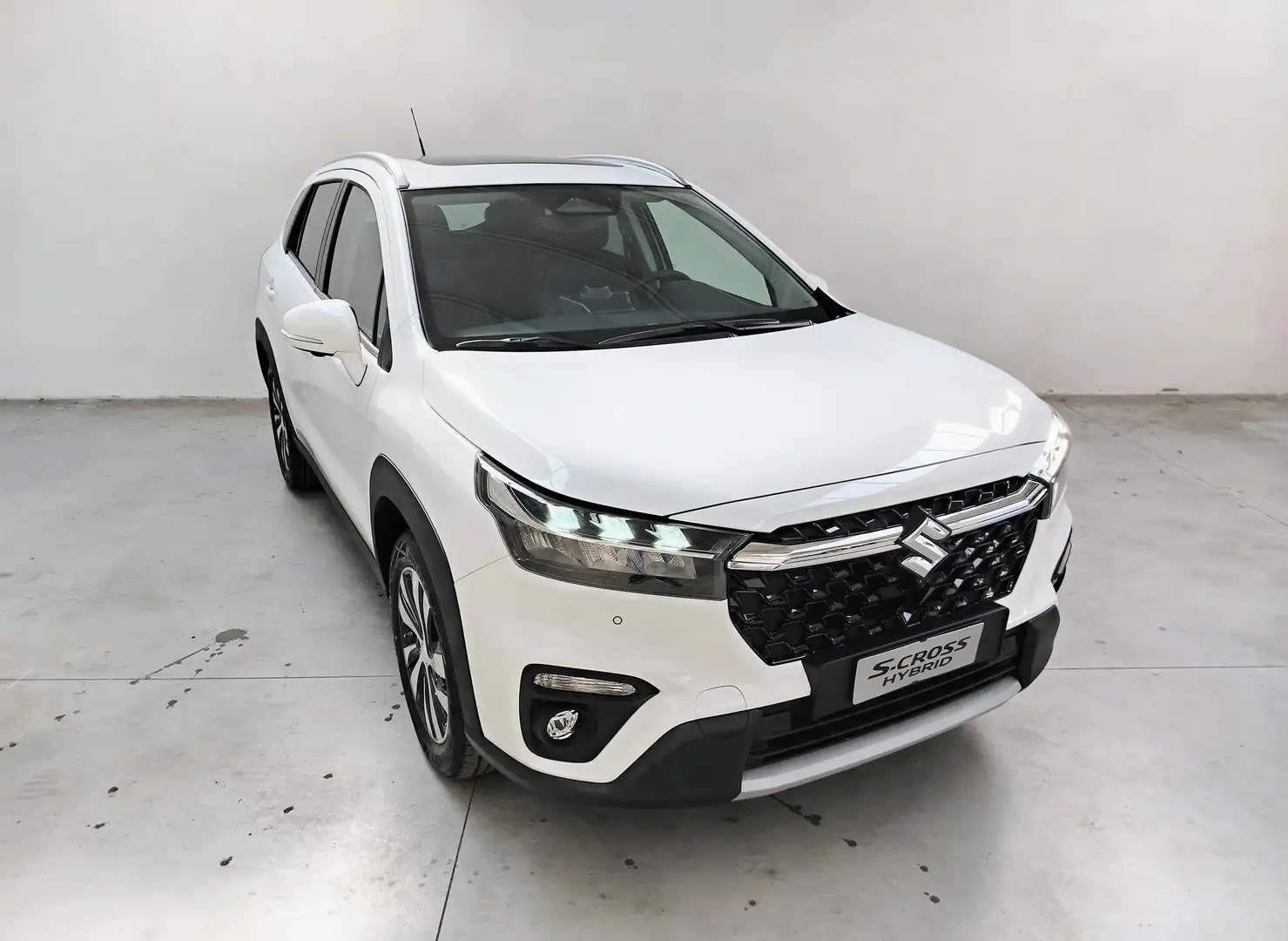 Suzuki S-Cross 1.5 140V Hybrid A/T Starview Bianco - 2