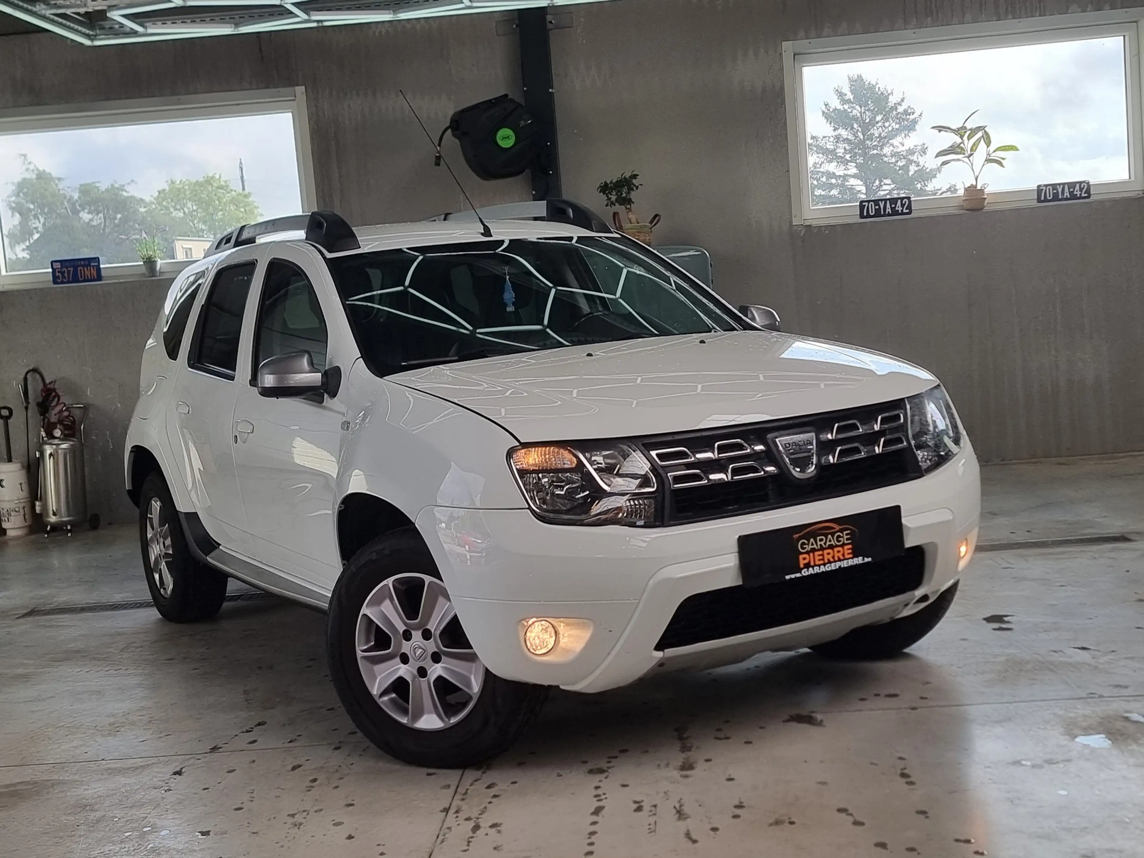 Dacia Duster Duster 1.2 TCe 4x2 Prestige * FULL OPTIONS * CUIR — photo 4