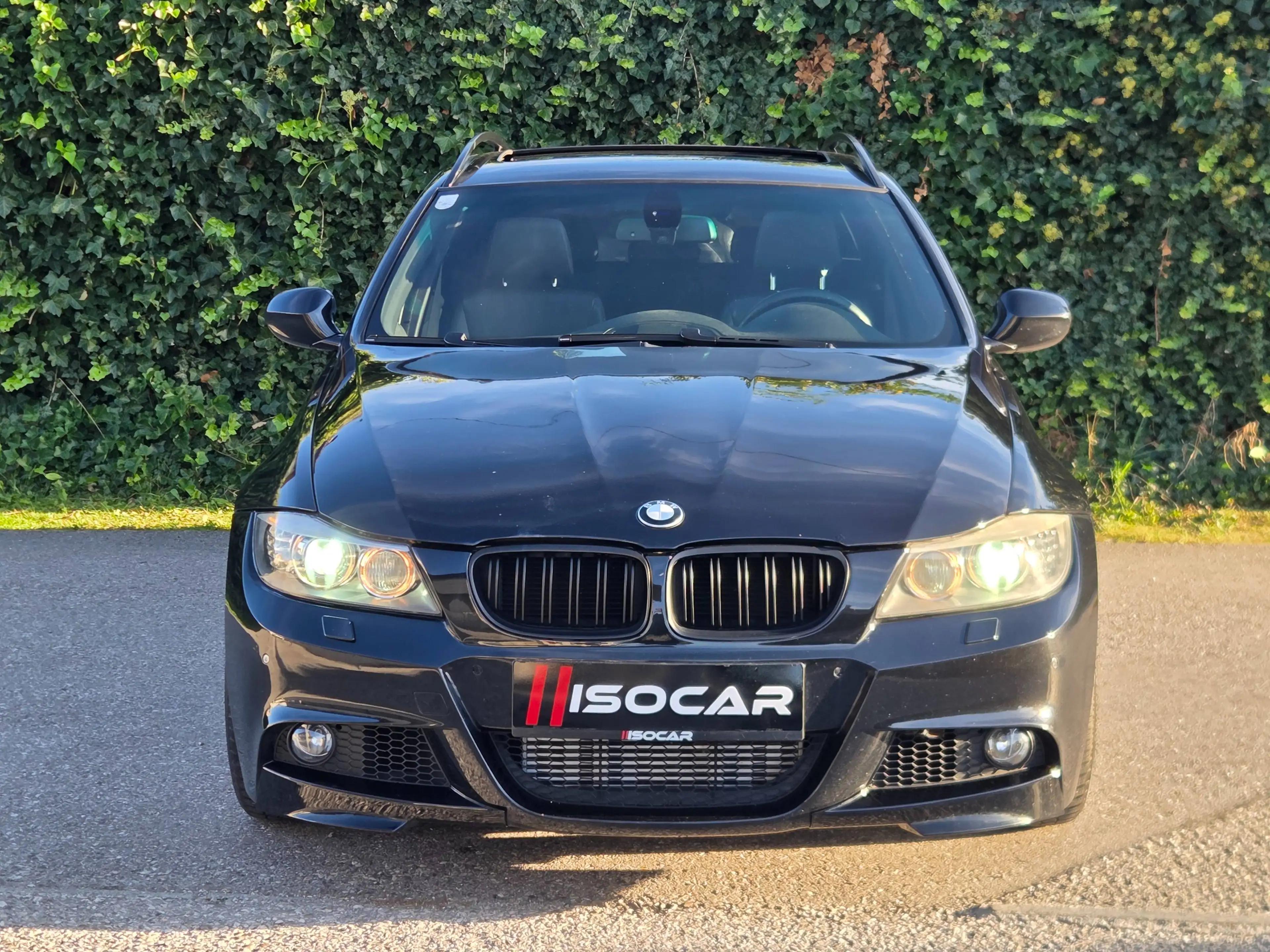 BMW 335 d E91 LCI // EINZELSTÜCK // M-PAKET // HECKANTRIEB // PANO // — photo 8