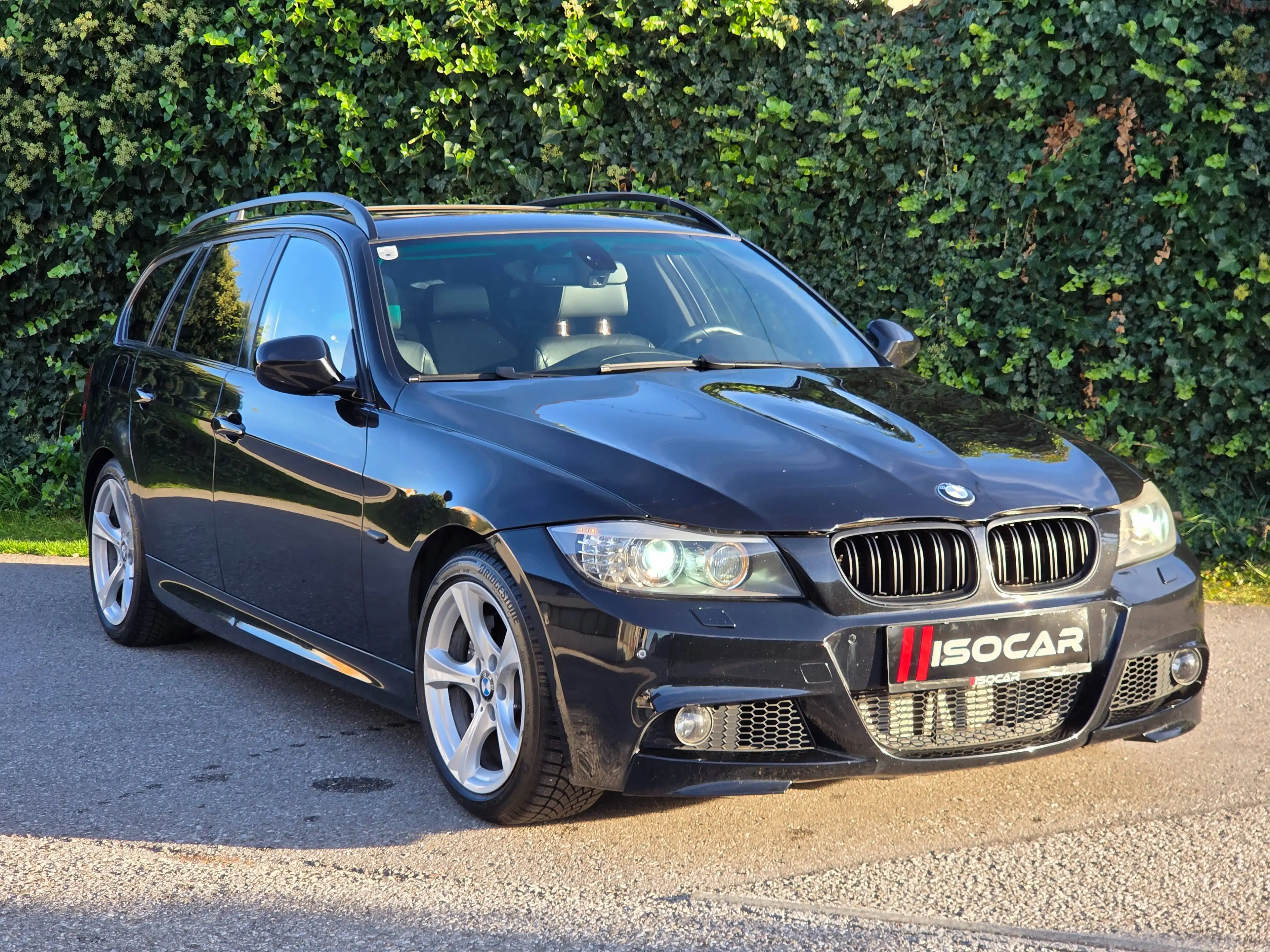 BMW 335 d E91 LCI // EINZELSTÜCK // M-PAKET // HECKANTRIEB // PANO //