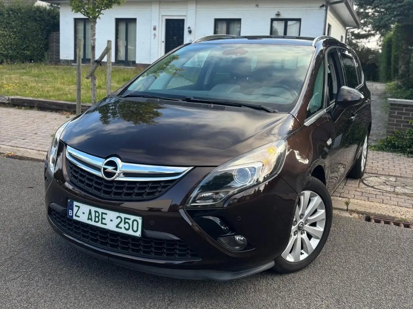 Opel Zafira Tourer Zafira 1.4 Turbo Enjoy Brun - 1