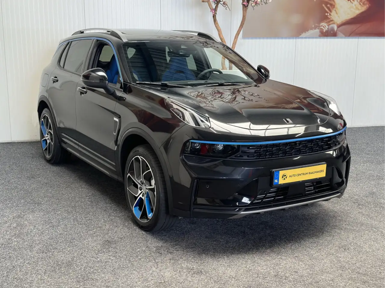 Lynk & Co 01 2023