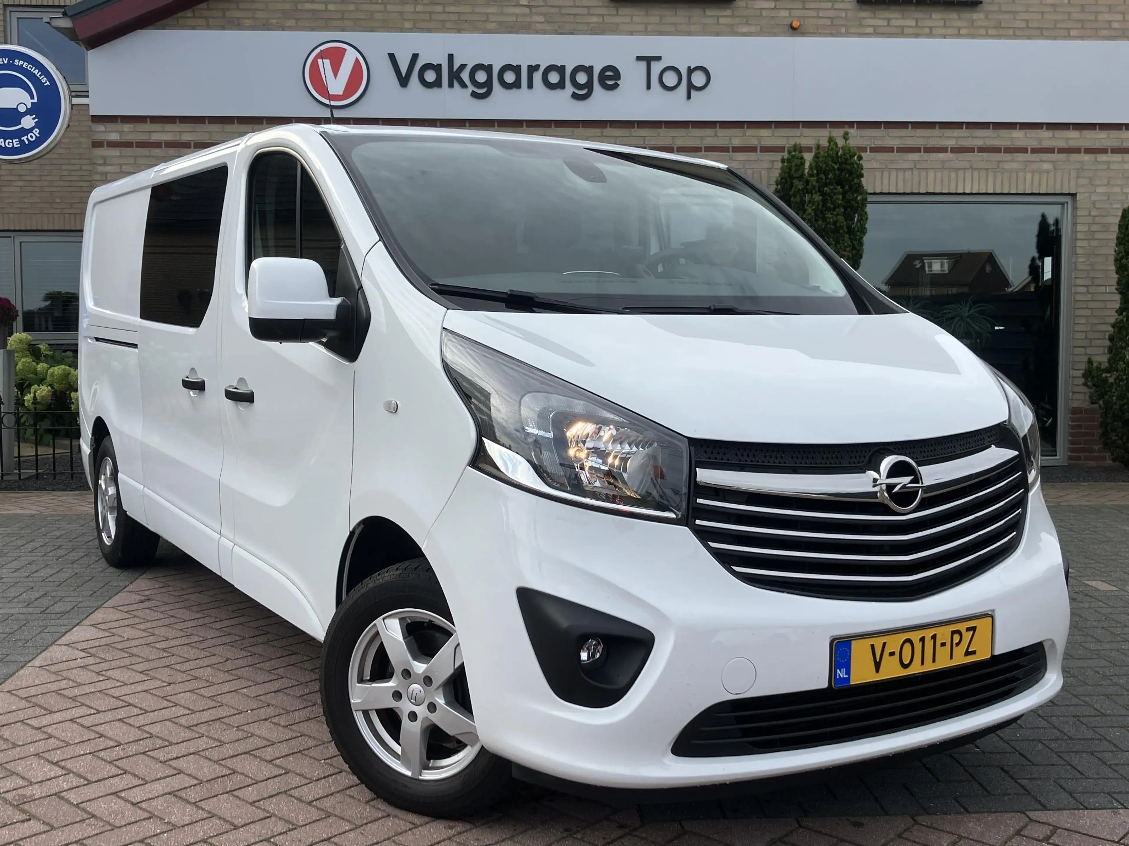 Opel Vivaro 1.6 L2H1 DC | 2x schuifdeur | Trekhaak | Camera | — photo 2