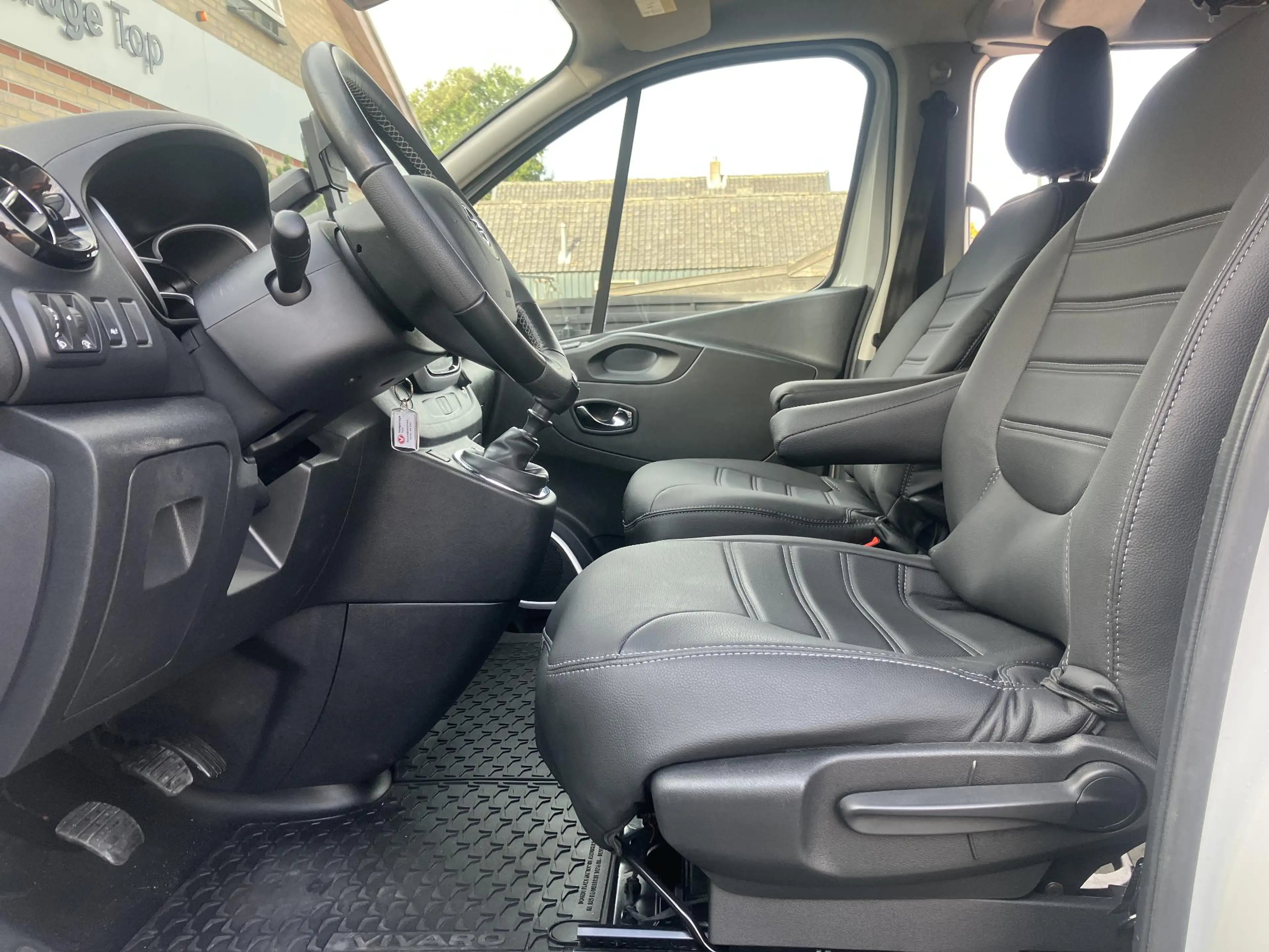 Opel Vivaro 1.6 L2H1 DC | 2x schuifdeur | Trekhaak | Camera | — photo 5
