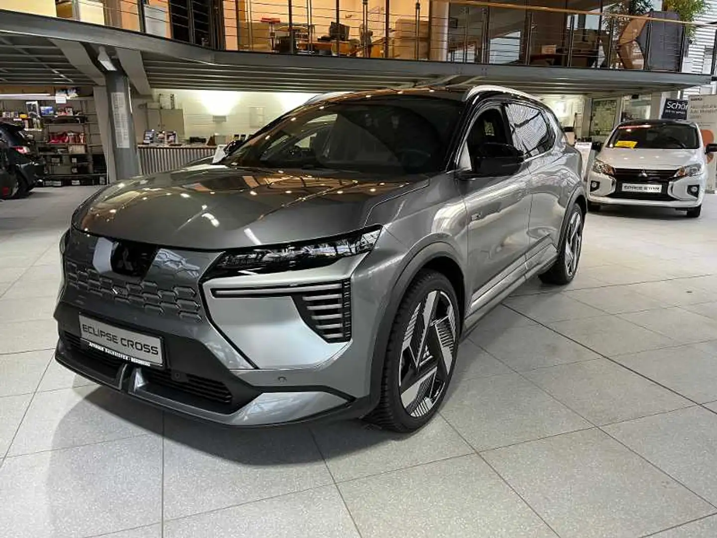 Mitsubishi Eclipse Cross Diamant TOP 87 kWh (22kW) Grau - 1