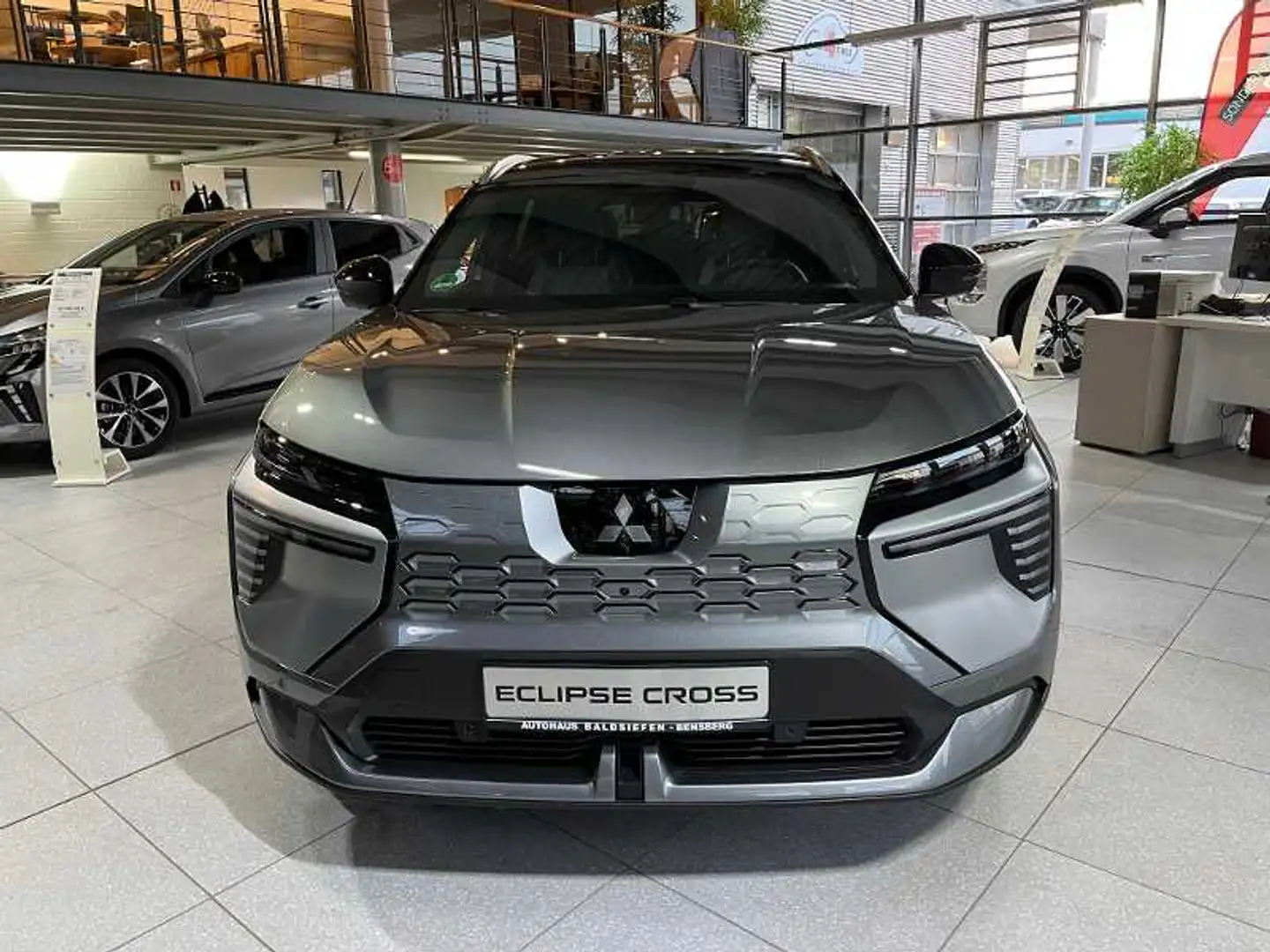 Mitsubishi Eclipse Cross Diamant TOP 87 kWh (22kW) Grau - 2