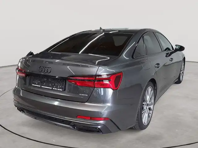 Audi A6 view 4