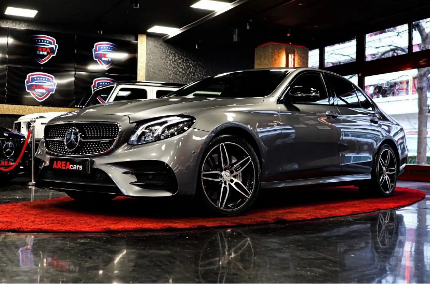 Mercedes-Benz E 43 AMG 4Matic 9G-TRONIC Plateado - 1