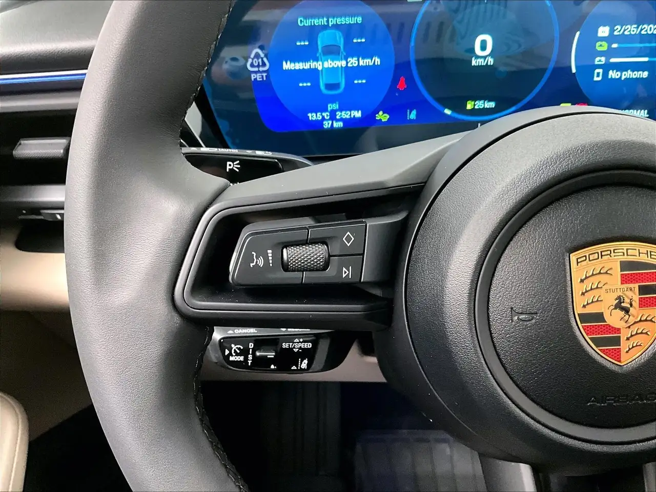 Porsche Macan снимка Porsche Macan