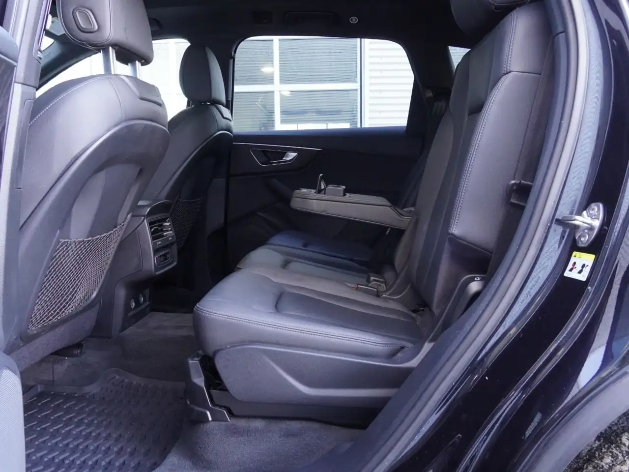 Audi Q7 photo Audi Q7
