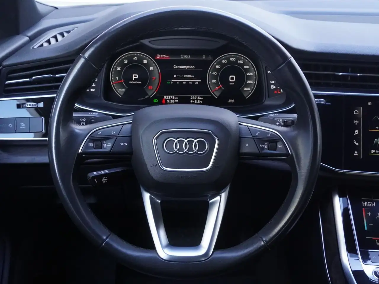 Audi Q7 photo Audi Q7