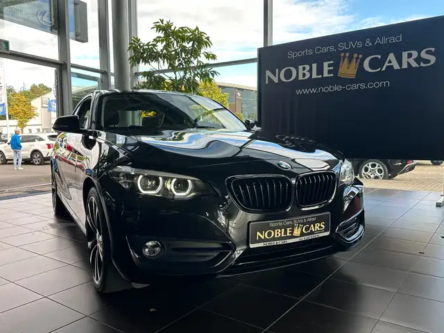 BMW 220
