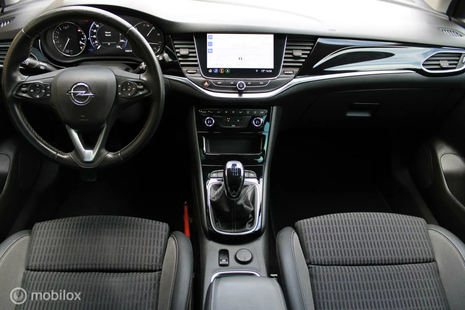 Opel Astra Sports Tourer 1.2 Business Elegance 145 PK, Pdc vo Noir - 2