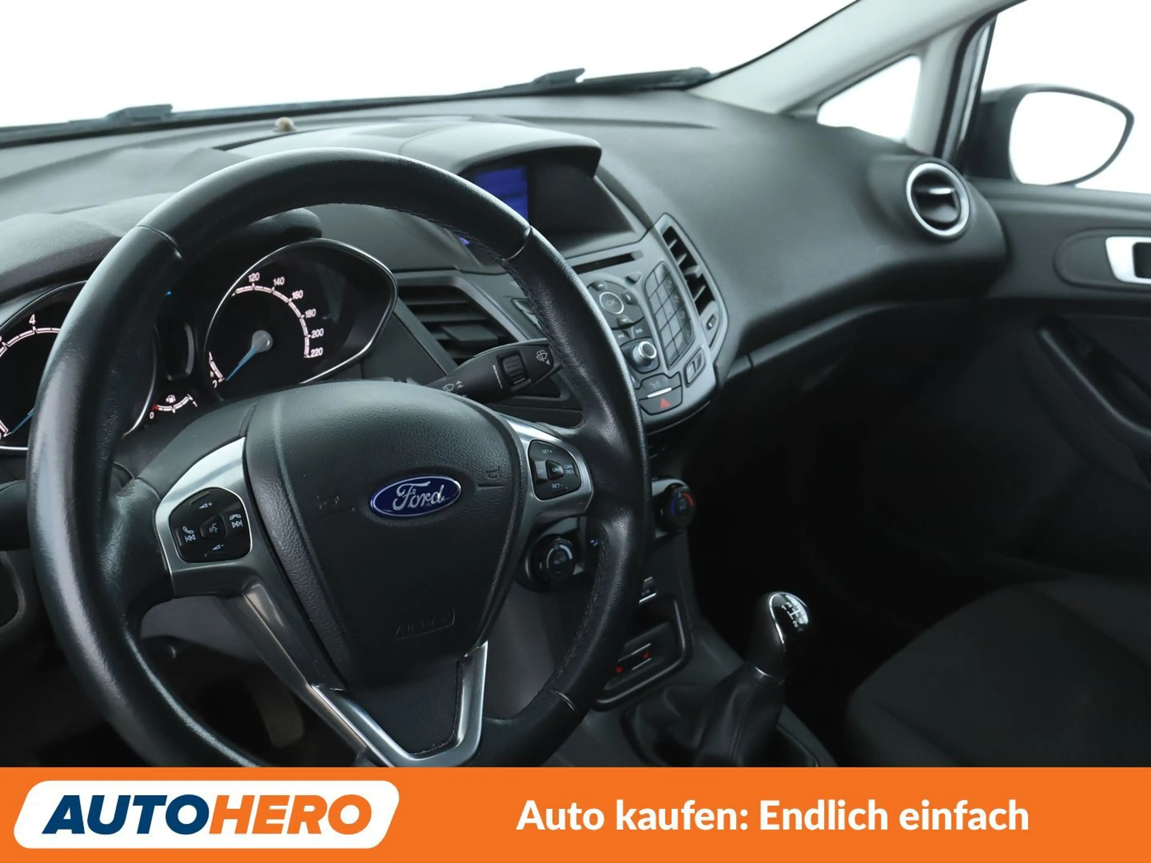Ford Fiesta 1.0 EcoBoost Celebration*NAVI*TEMPO*PDC* — photo 11
