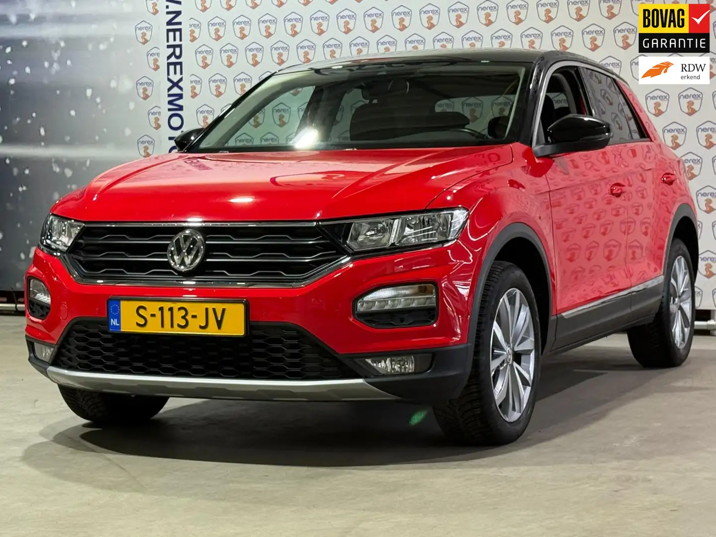 Volkswagen T-Roc 1.5 TSI Style | Automaat | Navi | PDC | Carplay Rood - 1