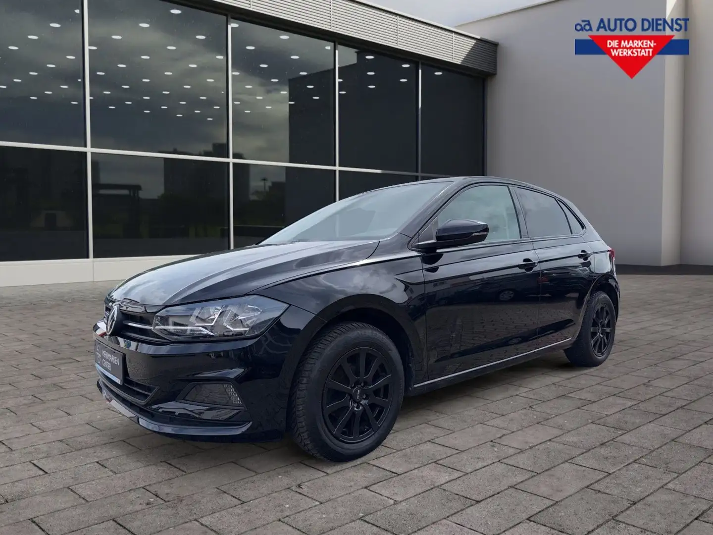 Volkswagen Polo VI Comfortline Noir - 1