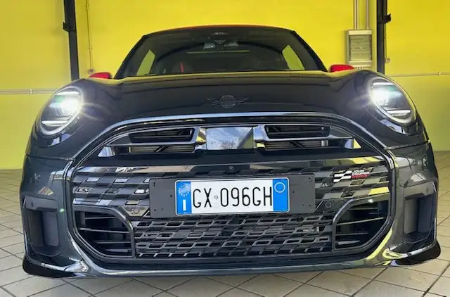 MINI Cooper S john cooper works se iva esposta tetto panoramico.