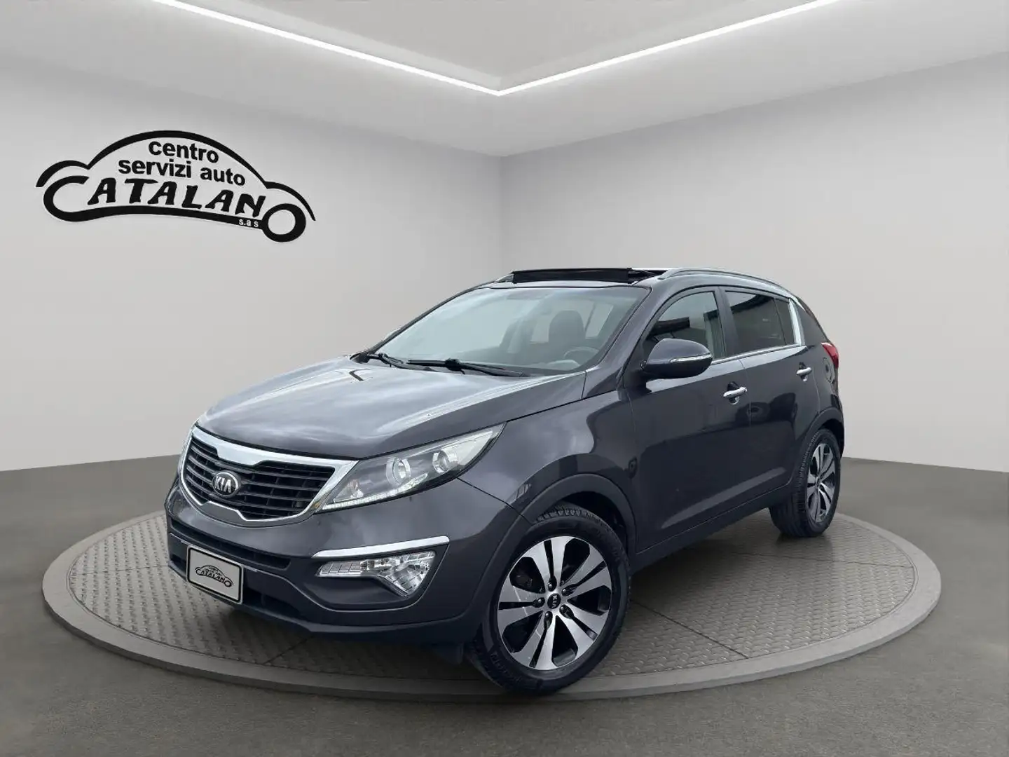 Kia Sportage 1.7 CRDI 116CV 2WD Cool TETTO Grigio - 1