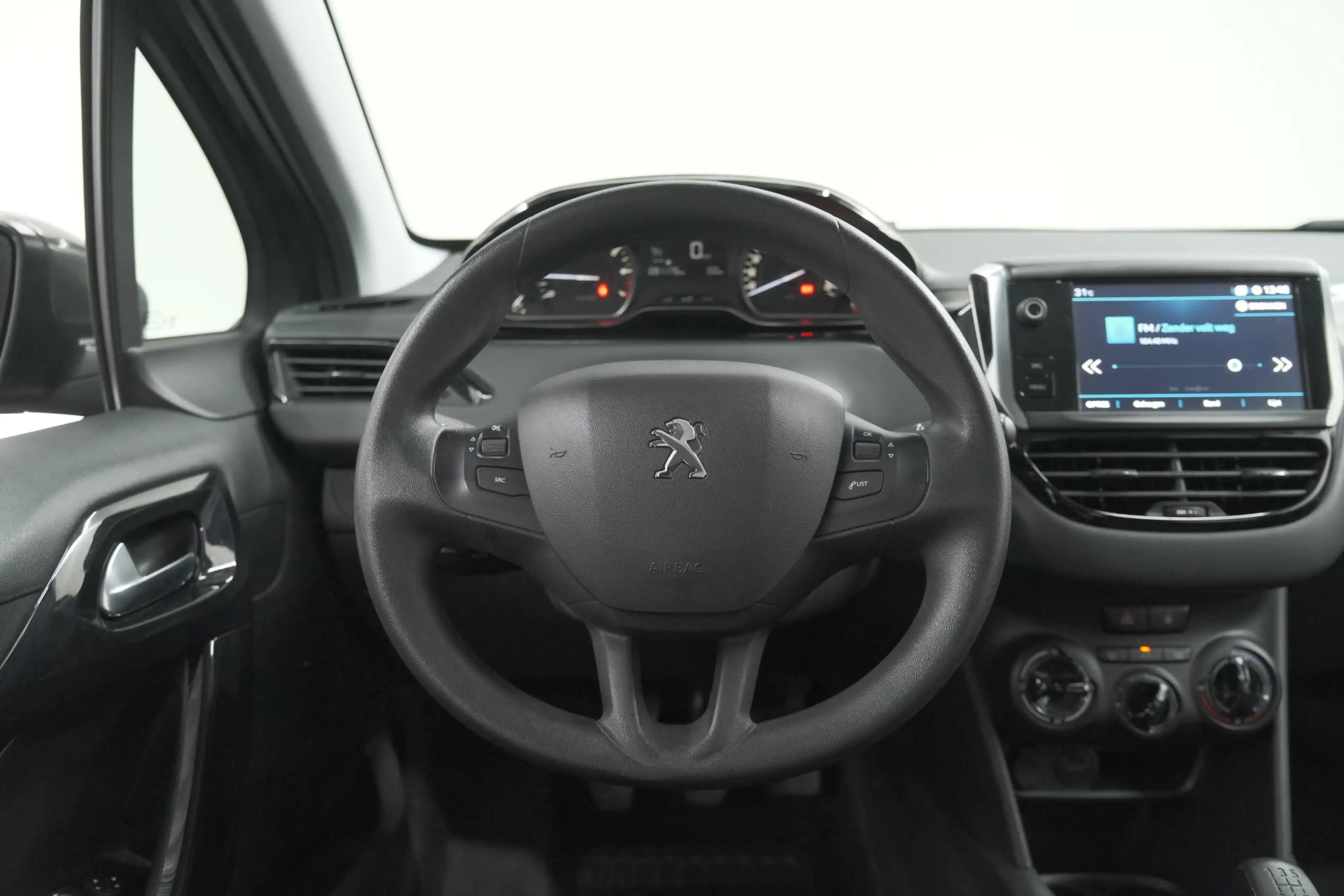 Peugeot 208 PureTech 82 Active | Camera | Apple Carplay | Airc — photo 13