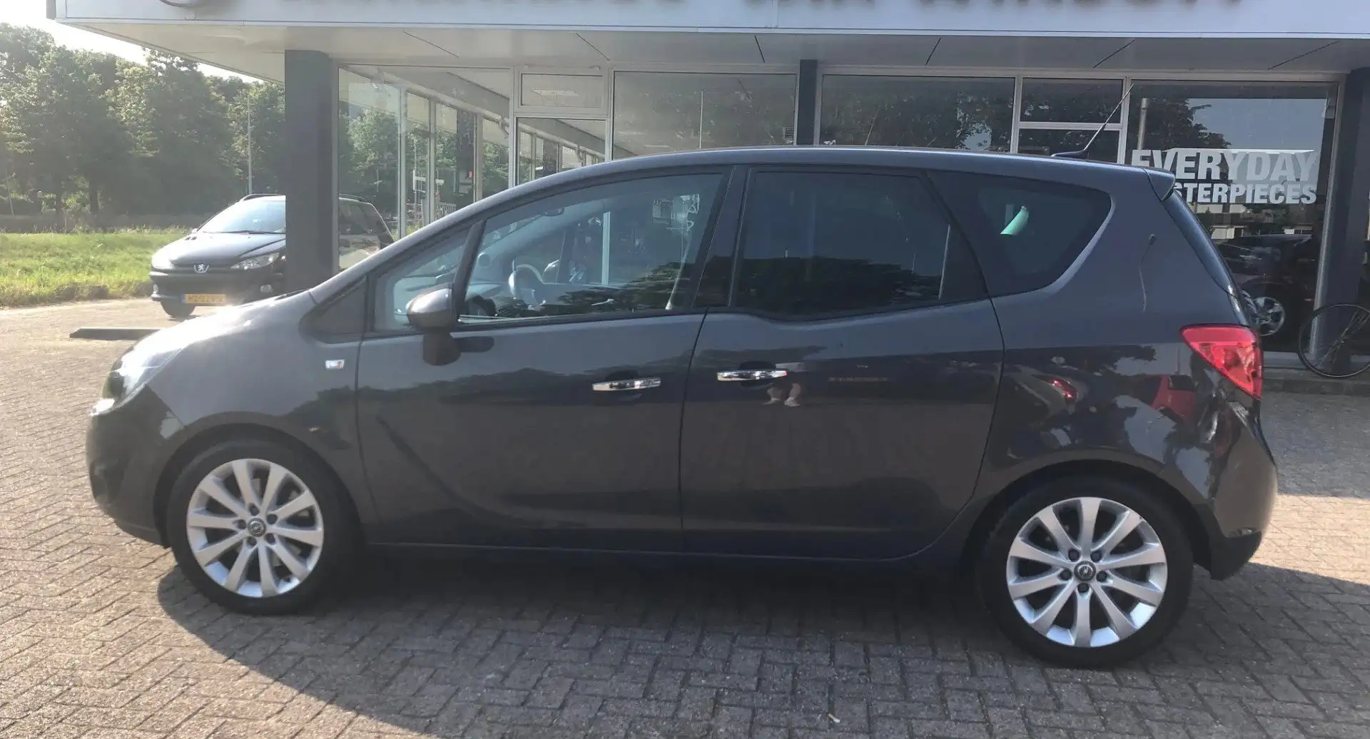 Opel Meriva 1.4 Turbo Cosmo FULL option Grijs - 2