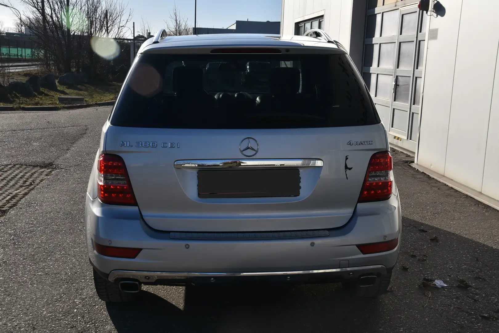 Mercedes-Benz ML 300 ML 300 CDI BlueEfficiency 4MATIC Aut. DPF Silber - 2